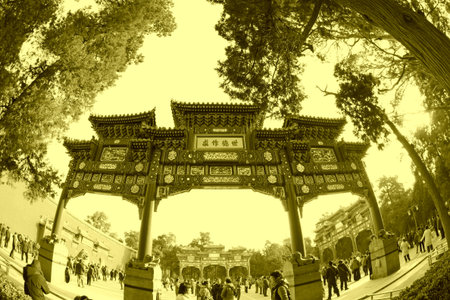 BEIJING - DECEMBER 22: The Shouhuang Temple west memorial arch landscape architecture of the Jingshan Park, December 22, 2013, Beijing, China.のeditorial素材