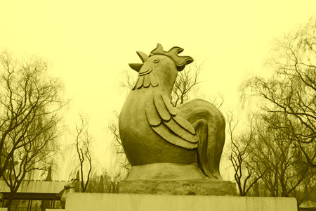 CANGZHOU - DECEMBER 8: The stone carving cock in the WuQiao acrobatics world scenic spots, on december 8, 2013, cangzhou, hebei province, China.のeditorial素材