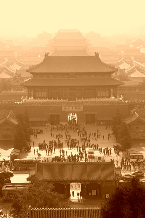 BEIJING - DECEMBER 22: The Shenwu Door of the Forbidden City on december 22, 2013, beijing, china.のeditorial素材