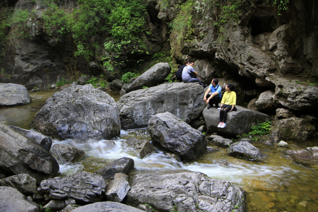 Jiaozuo - May 2: yuntai mountain scenic spot and tourists, on May 2, 2015, jiaozuo, henan province, China.のeditorial素材