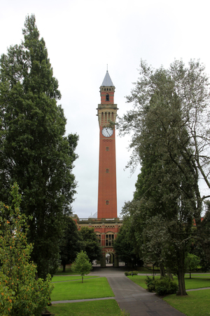 Birmingham - September 12: The Joseph Chamberlain Memorial Clock Tower, in the university of Birmingham, on September 12, 2016, UKのeditorial素材