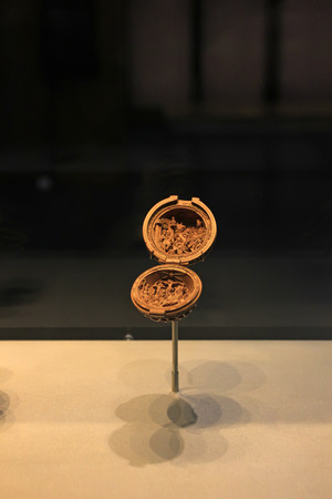 London - October 10, 2015: fine crafts in British Museum, London, UK, October 10, 2015のeditorial素材