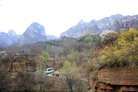 bus on the mountain highwayのeditorial素材