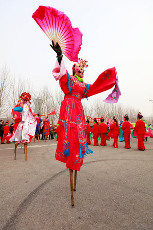 Fengnan County-February 26, 2018: Yangge Dance Performance on the square, Fengnan County, Hebei Province, China.のeditorial素材