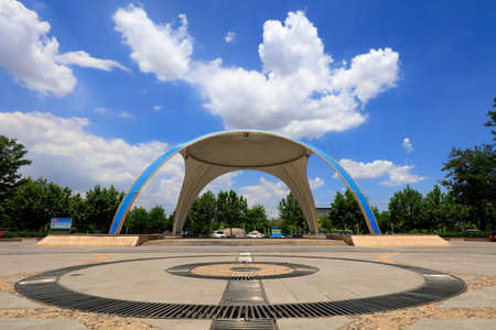 Luannan County-June 28, 2019: Echo Pavilion Architectural Scenery in the Park, Luannan County, Hebei Province, Chinaのeditorial素材