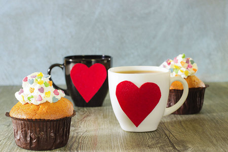 valentines, day, cream, food, cupcake,  background, white, gray, colorful, decorated, hearts, two,  muffinsの写真素材