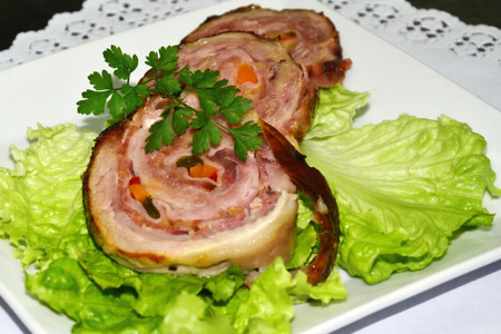 Meatloaf with parsley on lettuce leavesの写真素材