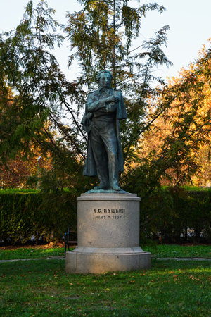 BURGAS, BULGARIA - NOVEMBER 8, 2019: The monument of the Russian poet and writer Alexander Pushkin in the city park of Burgas, Bulgaria.のeditorial素材