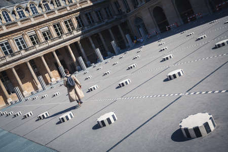 Paris, France - August 2010: People on the streets of the French capitalのeditorial素材