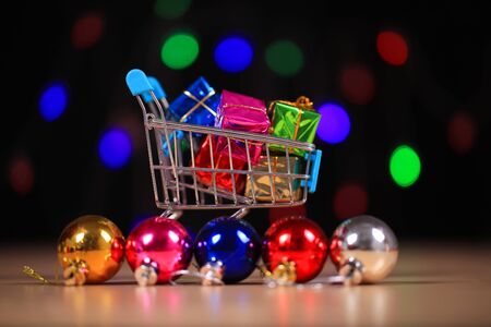 Christmas presents are in the shopping cartの写真素材