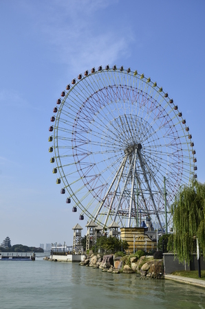 The Ferris wheel beside Jinji Lakeのeditorial素材