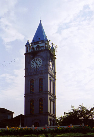 Luzhou Gulou bell