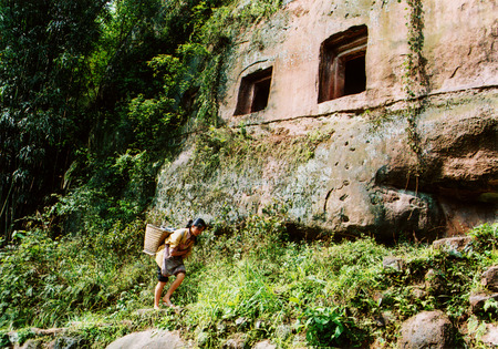 Sichuan Eastern Han Dynasty Cliff Tombsのeditorial素材