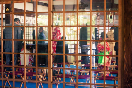 Japanese girl posing during Shichi-Go-San day at Oyama Jinja Shrine, Kanazawa, Japanのeditorial素材