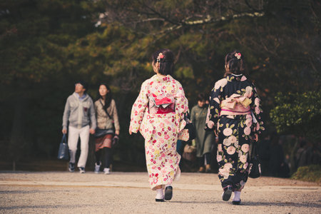 Beautiful japanese girl in traditional kimono in Kyoto, Japanのeditorial素材