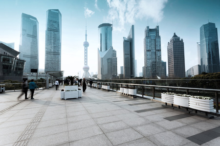 Empty footpath with modern skyline and buildings.のeditorial素材
