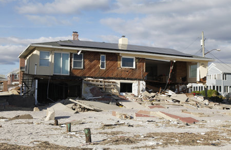FAR ROCKAWAY, NY - NOVEMBER 4: Destroyed beach house in the aftermath of Hurricane Sandy on November 4, 2012 in Far Rockaway, NY  のeditorial素材
