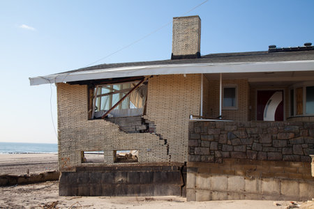 FAR ROCKAWAY, NY - NOVEMBER 11: Destroyed beach house in the aftermath of Hurricane Sandy on November 11, 2012 in Far Rockaway, NY  のeditorial素材