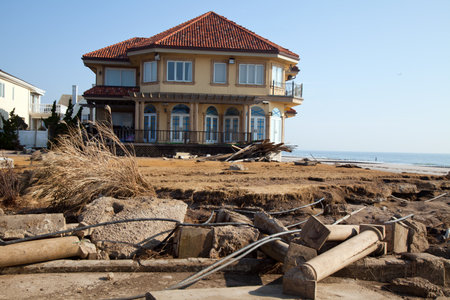 FAR ROCKAWAY, NY - NOVEMBER 11: Destroyed beach house in the aftermath of Hurricane Sandy on November 11, 2012 in Far Rockaway, NY  のeditorial素材