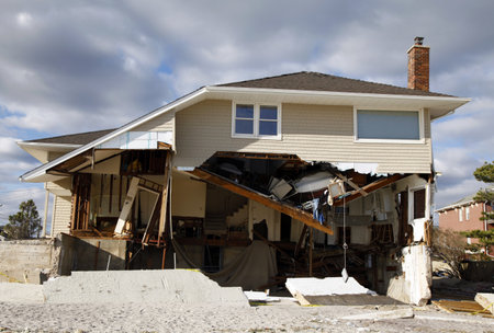 FAR ROCKAWAY, NY - NOVEMBER 4: Destroyed beach house in the aftermath of Hurricane Sandy on November 4, 2012 in Far Rockaway, NYのeditorial素材