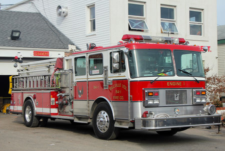 BREEZY POINT, NY - NOVEMBER 15: Fire truck  in devastated area in the aftermath of Hurricane Sandy on November 15, 2012 in Breezy Point, NYのeditorial素材