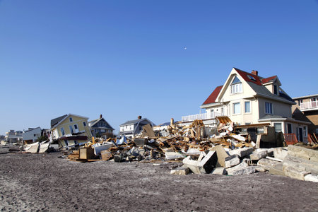 FAR ROCKAWAY, NY - NOVEMBER 11: Destroyed beach houses in the aftermath of Hurricane Sandy on November 11, 2012 in Far Rockaway, NYのeditorial素材