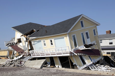 FAR ROCKAWAY, NY - NOVEMBER 11: Destroyed beach house in the aftermath of Hurricane Sandy on November 11, 2012 in Far Rockaway, NYのeditorial素材