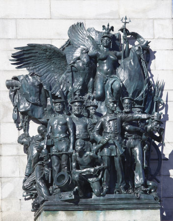 BROOKLYN, NEW YORK - NOVEMBER 4: Spirit of the Navy sculpture at Grand Army Plaza on November 4, 2012 in Brooklyn, New York. Statue designed by Frederick MacMonnies in 1900.のeditorial素材