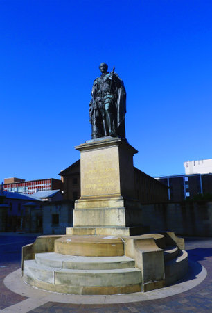 SYDNEY, AUSTRALIA - APRIL 3: Statue of Prince Albert "the Good", Prince Consort of Queen Victoria on April 3, 2011 in Sydney, Australiaのeditorial素材