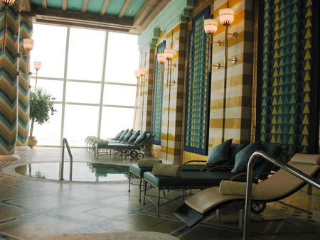 DUBAI, UAE - OCTOBER 24:Assawan Spa and Health Club in Burj Al Arab hotel on October 24, 2007 in Dubai. Burj Al Arab is a luxury 7 stars hotel and one of the most luxurious in the world. のeditorial素材