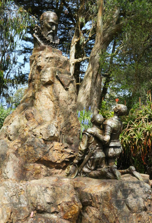 SAN FRANCISCO, CA - MARCH 29: Miguel de Cervantes statue in Golden Gate Park in San Francisco on March 29, 2013, Miguel de Cervantes Saavedra was a Spanish novelist, poet, and playwright.のeditorial素材
