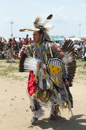 BROOKLYN, NEW YORK - JUNE 2:Unidentified Native American dancer at the NYC Pow Wow in Brooklyn on June 2, 2013. A pow-wow is a gathering and Heritage Celebration of North America s Native people のeditorial素材