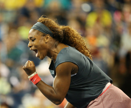 FLUSHING, NY - AUGUST 29   Sixteen times Grand Slam champion Serena Williams during her first round doubles match with teammate Venus Williams at US Open 2013  at Billie Jean King National Tennis Center on August 29, 2013 in Flushing, NYのeditorial素材