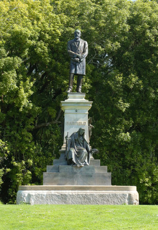 SAN FRANCISCO, CA - MARCH 29  President James Garfield statue near the DeYoung museum in Golden Gate Park on March 29, 2013  James Garfield  served as the 20th President of the United States  1881 のeditorial素材