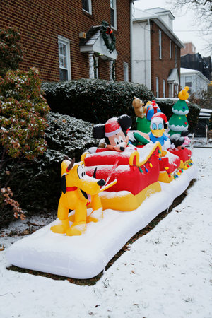  BROOKLYN, NY -  DECEMBER 15  Christmas house decoration with Disney characters in Brooklyn on December 15, 2013  Characters created by The Walt Disney Company are popular as a Christmas decorationsのeditorial素材