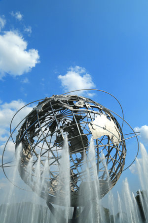 NEW YORK - AUGUST 20 1964 New York World s Fair Unisphere in Flushing Meadows Park on August 20, 2013  It is the world s largest global structure, rising 140 feet and weighing 700,000 pounds のeditorial素材