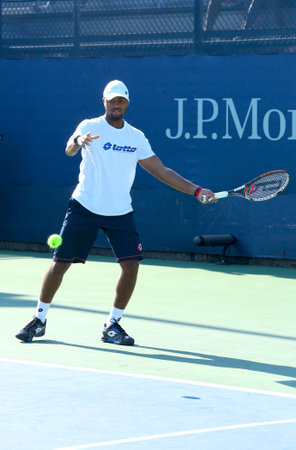 NEW YORK - AUGUST 25 Professional tennis player Donald Young practices for US Open 2013 at Billie Jean King National Tennis Center on August 25, 2013 in New York のeditorial素材