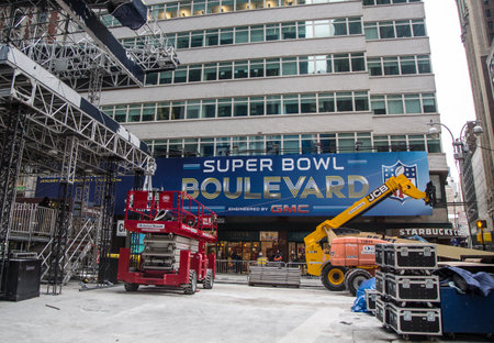 NEW YORK - JANUARY 26  Super Bowl Boulevard construction underway on Broadway during Super Bowl XLVIII week in Manhattan on January 26, 2014のeditorial素材