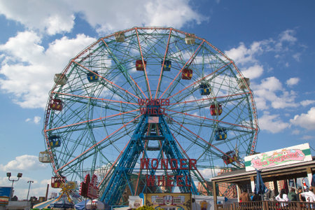 BROOKLYN, NEW YORK - MAY 17 Wonder Wheel at the Coney Island amusement park on May 17, 2014  Deno s Wonder Wheel a hundred and fifty foot eccentric Ferris wheel  This wheel was built in 1920 のeditorial素材