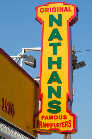 BROOKLYN, NEW YORK - MAY 17 The Nathan s original restaurant sign on May 17, 2014 at Coney Island, New York  The original Nathan s still exists on the same site that it did in 1916 のeditorial素材