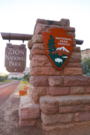 Entrance to Zion National Park, Utah USAのeditorial素材