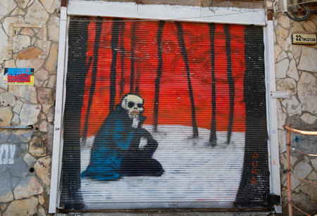 TEL AVIV, ISRAEL - NOVEMBER 25: Mural art at Florentin neighborhood  in the southern part of Tel Aviv on November 25, 2014. Florentin is now known as a hip, cool place to be in Tel Avivのeditorial素材