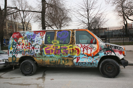 NEW YORK - DECEMBER 4, 2014: Van painted with graffiti at East Williamsburg in Brooklynのeditorial素材