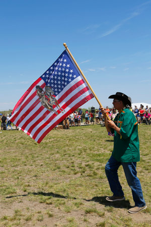 NEW YORK - JUNE 8, 2014: The Grand Entry at the NYC Pow Wow in Brooklyn.  A pow-wow is a gathering and Heritage Celebration of North America s Native peopleのeditorial素材