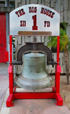 SAN DIEGO, CALIFORNIA - SEPTEMBER 28, 2014: Bell cast in San Francisco in 1885 and presented to San Diego Fire Department Engine Company 1 located in the front of Fire Station 1のeditorial素材