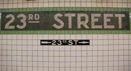 NEW YORK - FEBRUARY 19, 2015: Mosaic sign at The 23rd Street Subway Station in Manhattanのeditorial素材