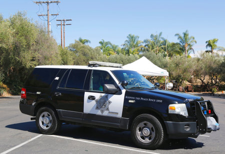 SAN DIEGO - SEPTEMBER 26, 2014 - San Diego County Sheriff car. The San Diego Police Department is the primary law enforcement agency for the city of San Diego, Californiaのeditorial素材