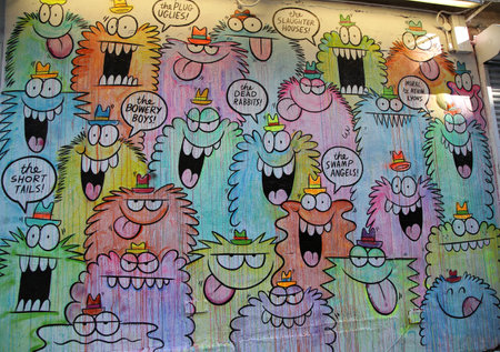 NEW YORK - NOVEMBER 3, 2015: Mural art at Lower East Side in Manhattanのeditorial素材