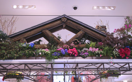 NEW YORK - MARCH 22, 2016: America the beautiful theme flower decoration during famous Macy s Annual Flower Show in the Macy s Herald Square in midtown Manhattanのeditorial素材