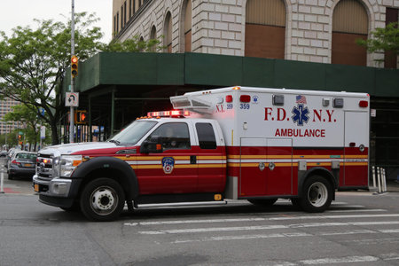 BROOKLYN, NEW YORK - MAY 23, 2017: FDNY Ambulance in Brooklyn. FDNY is the largest combined Fire and EMS provider in the worldのeditorial素材